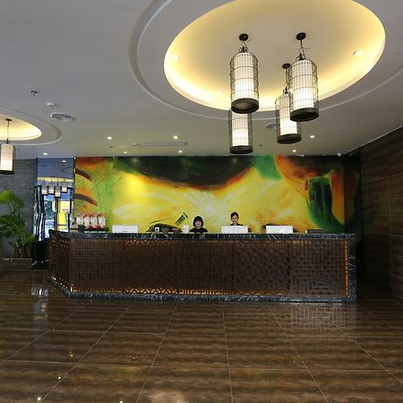 Sotel Inn Hotel San Yuan Li Branch Guangzhou Bagian luar foto