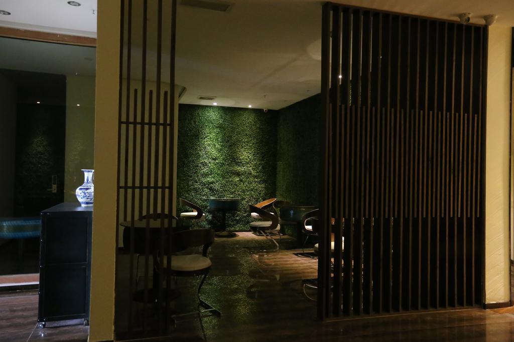 Sotel Inn Hotel San Yuan Li Branch Guangzhou Bagian luar foto