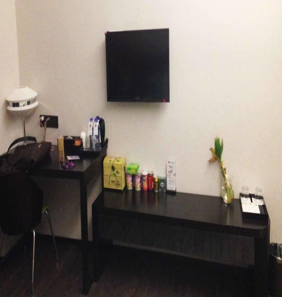 Sotel Inn Hotel San Yuan Li Branch Guangzhou Bagian luar foto